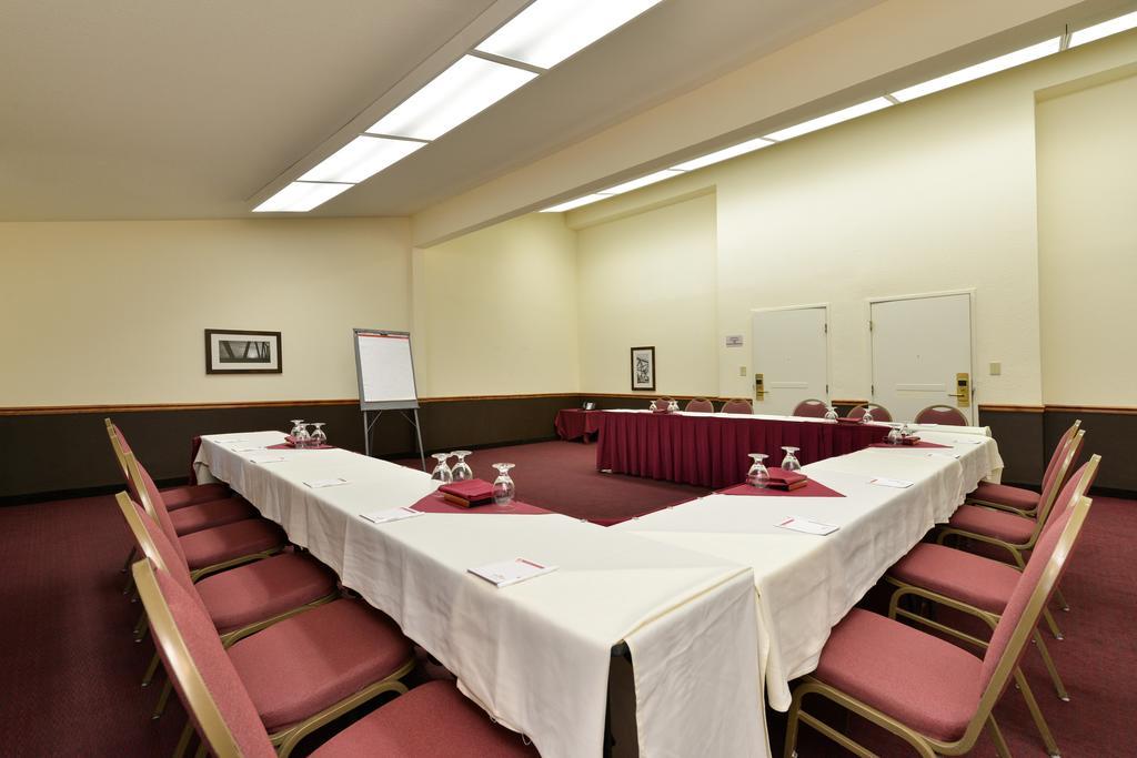 Hawthorn Suites Sacramento Ngoại thất bức ảnh