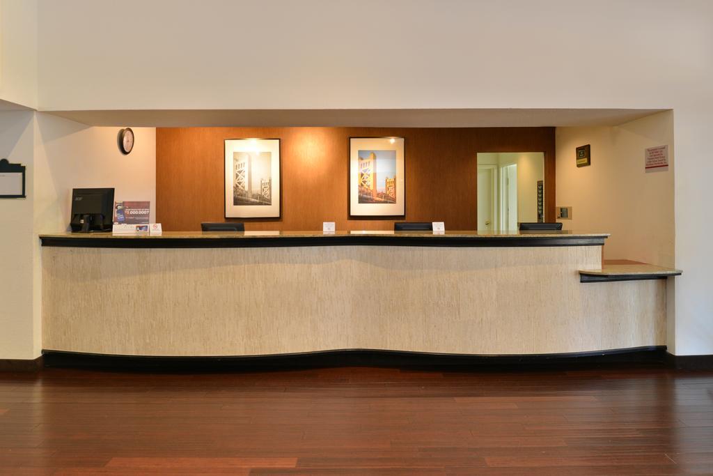 Hawthorn Suites Sacramento Ngoại thất bức ảnh