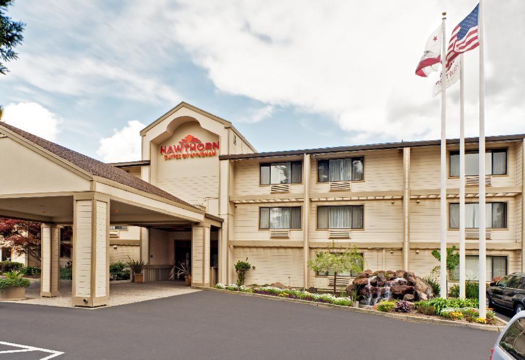 Hawthorn Suites Sacramento Ngoại thất bức ảnh