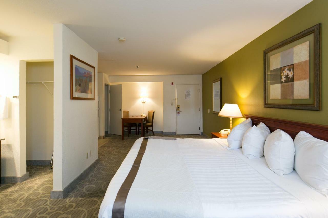Hawthorn Suites Sacramento Ngoại thất bức ảnh